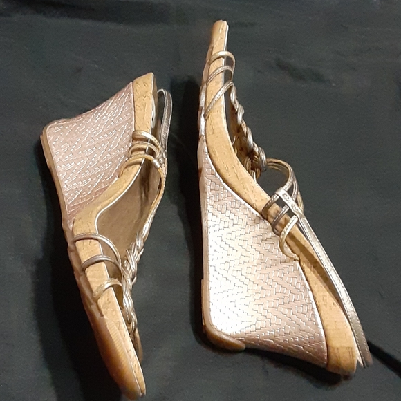 Kenneth Cole Reaction - Picture 3 of 4